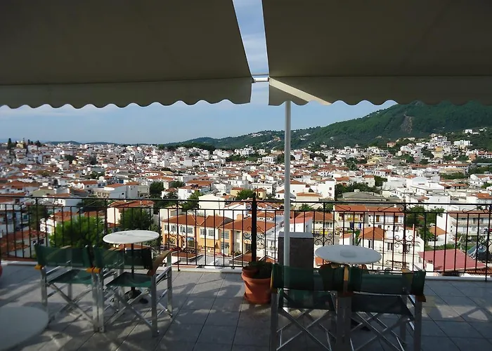 Margarita 스키아토스 타운