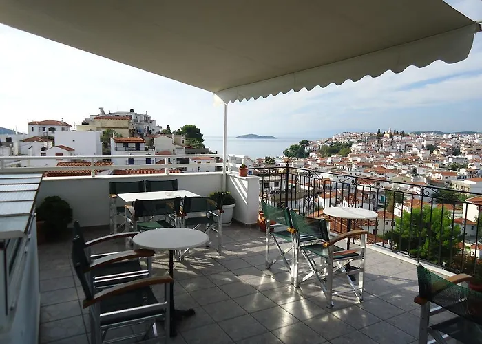 Margarita 스키아토스 타운