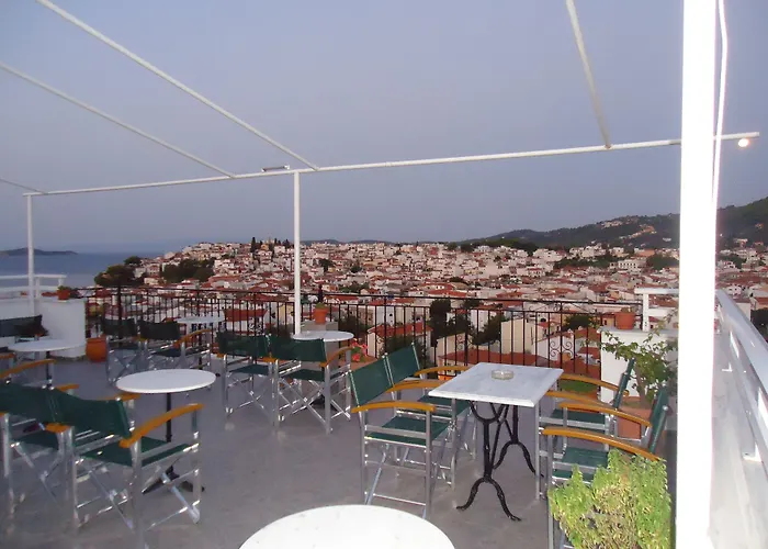 Margarita 스키아토스 타운