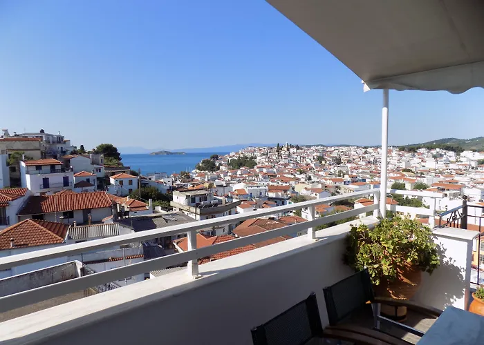 Margarita 스키아토스 타운