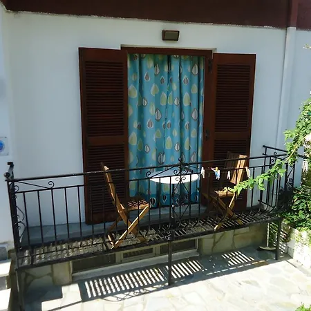 Margarita Πανσιόν