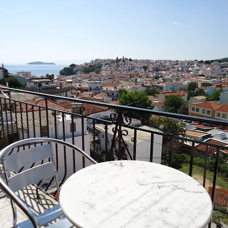 Margarita 2* Σκιάθος Πόλη