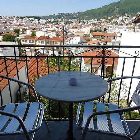 Πανσιόν Margarita Σκιάθος Πόλη