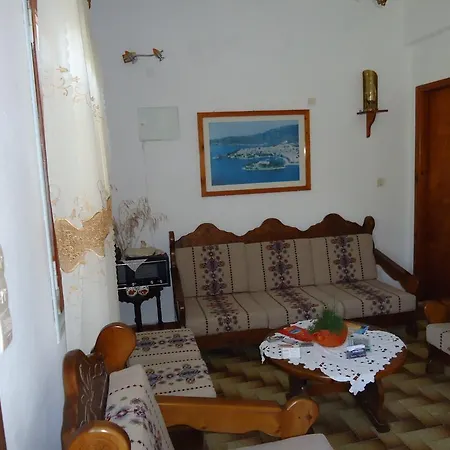 Margarita Affittacamere Città di Skiathos